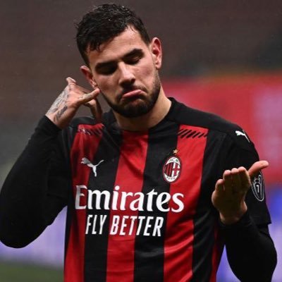 Milanista fino al midollo❤️🖤