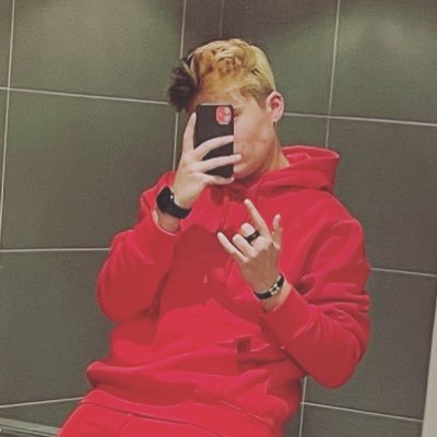 IgoreTelbukov's profile picture. 🤷‍♂️😂