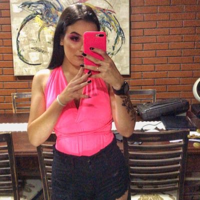 maduelaaa's profile picture. 