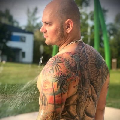 deluxcode86's profile picture. Tetoválás