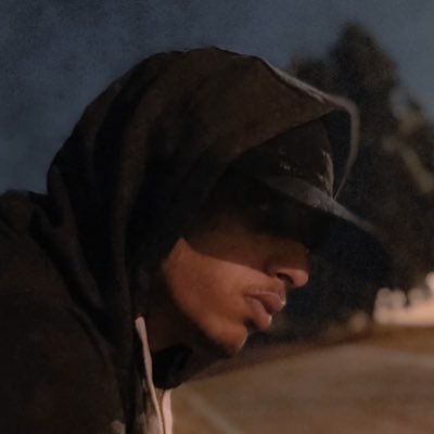 Sapis022's profile picture. ᴛʜᴇʀᴇ ɪs ɴᴏ ɢʀᴇᴀᴛᴇʀ ᴄʜᴀʟʟᴇɴɢᴇ ᴛʜᴀɴ ɪᴍᴘʀᴏᴠɪɴɢ ʏᴏᴜʀsᴇʟғ💯