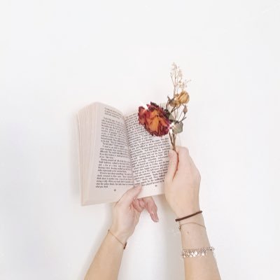 insta : @thebookofclocs || puisses-tu ne jamais oublier que je crois en toi