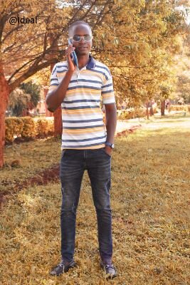AmollahRollex's profile picture. Brown tall man