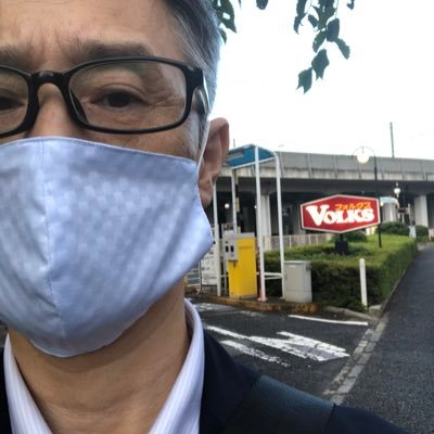 2021年10月ドコモになりました。よろしくお願いします。真偽が入り乱れ混迷するニュースや情報を確認中!つぶやきは憲法21条に基づいた個人的見解。リツイートは賛意だけにあらず。