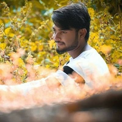 AkshayC93905673's profile picture. #cricketer 😎