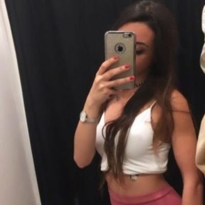 Selen54555756's profile picture. 