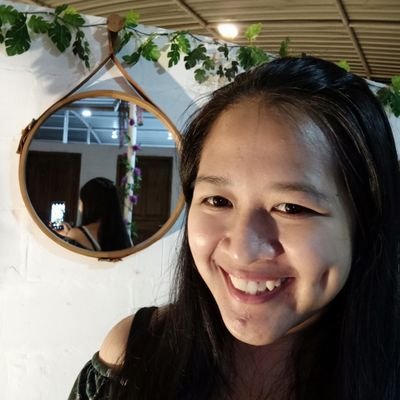 chelialx's profile picture. Cita-citanya sih pramugari. Tapi sayang kurang tinggi.
10% tweet 90% retweet.
I talk a lot when I am lonely