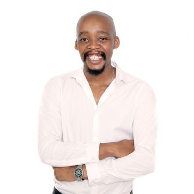siyo_simayi's profile picture. 🇿🇦 PE - Sandton 
💻 Senior Software Developer 
💻 Freelance Website developer 
🍷 enjoy good times with friends
