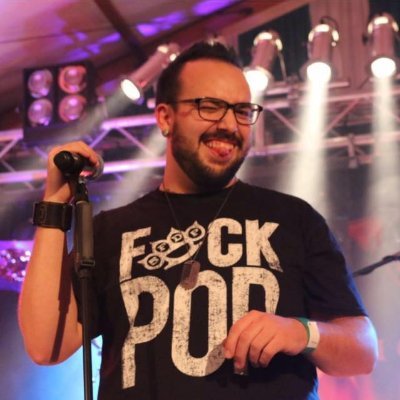 Singer / Streame je nach Lust und Laune :)
Insta: https://t.co/UlIVUcjqDp