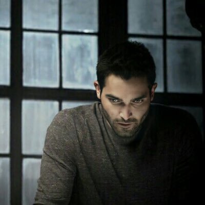 I’m in love with fictional characters.. main ig: @derekhalesupremacy