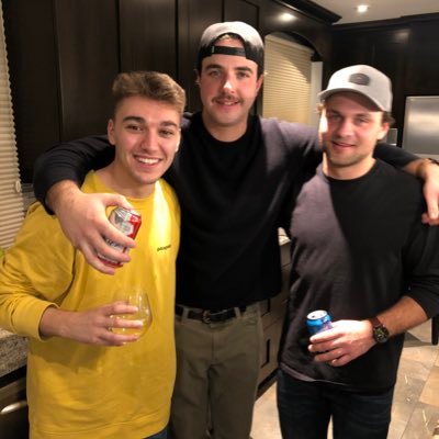 AlexisBrazeau's profile picture. 