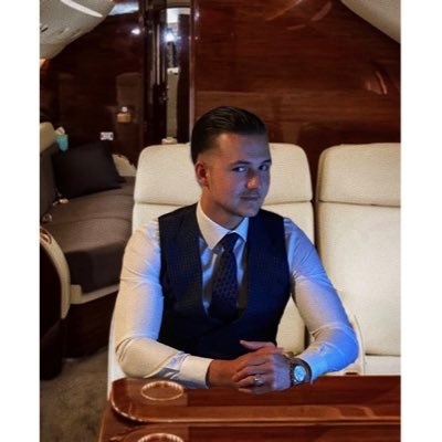 nickvstraaten's profile picture. Crypto ~ Stocks