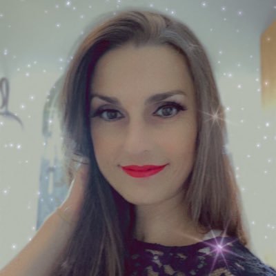 jennandlisa's profile picture. 🙏🏻 God loving, Book reading, movie watching mama! Family is everything ❤️