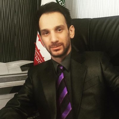 b_abolhasani's profile picture. 