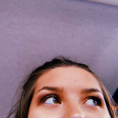 angharadellis0's profile picture. rwla rhwng môr a mynydd