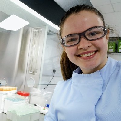 PhD student at @CRUK_MI 
Researching liquid biopsies for Ewing Sarcoma 
Leader at @Girlguiding 
Baking (and eating) 🍰 

Views are my own