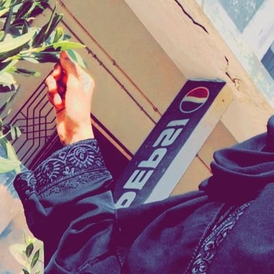 zaza54631's profile picture. paGalo bhaGo yaHn se