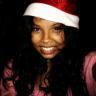 Carolina Sumie, 13 anos (01/12), sou apaixonada pela Nina Dobrev, amo The Vampire Diaries, Friends e The Big Bang Theory.