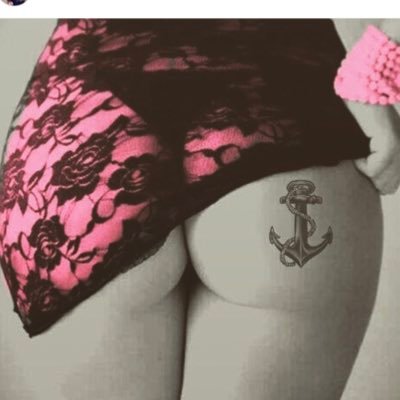 LadyMil09016787's profile picture. LadyMillion 💎 😈 Feet pics for sale, what ever you need Lady Million has 👅 💦 private message 💦😈👅No Time wasters