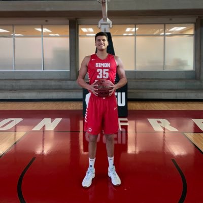 SFU MBB, 6’11.5 240 lbs