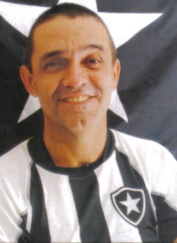 Poeta do povo e do Botafogo.
adilson.taipan@gmail.com