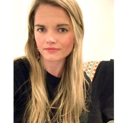 sarahelizdig's profile picture. The patriarchy isn’t going to smash itself • Creator of @endo_graphics • endometriosis remission since 2018 • SPURS • dog mom • opinions = own