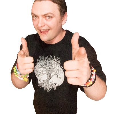 I make donk music and happy hardcore! I have a weekly show on twitch! If you enjoy my music, let me know!
Twitch: https://t.co/BhTsgYKTSx