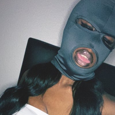 Madamedomm's profile picture. Findom 😈 Pretty Bitch with an attitude.