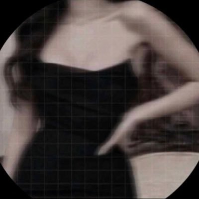 7__Rra's profile picture. 𝐵𝑒 ℎ𝑎𝑝𝑝𝑦 𝑖𝑡 𝑑𝑟𝑣𝑒𝑥 𝑝𝑒𝑜𝑝𝑙𝑒 𝑐𝑟𝑒𝑧𝑦