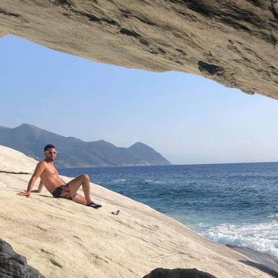 YahiaZa32021391's profile picture. abcd