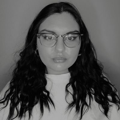 LyndaMaria_'s profile picture. 