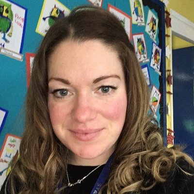 Y2 teacher 🧮 Maths lead 👩🎓 NPQLT 📖 Often found reading 🧶 Or doing crochet 🥂Or with glass in hand!