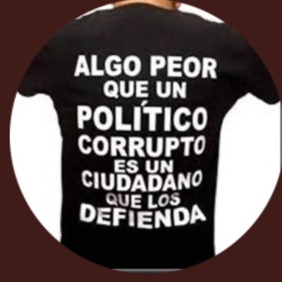 Amante de la Paz y orgullosamente anti uribista