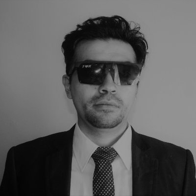 @AztecaNoticias
Newshound / CDMX
// internacional // deportes //
Opiniones a título personal.
