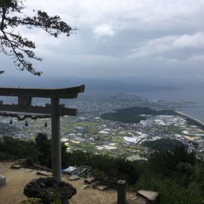 SamuraiTomrock's profile picture. 辛いこともあるけど前に進むよ。