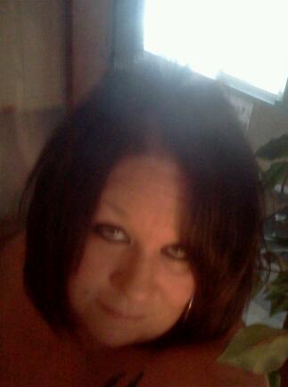 wife,mother,aspiring writer and college student....love life and the family and friends that r in my circle.i love u all! always love adding to my inner circle