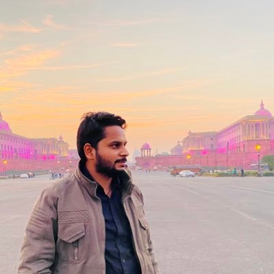 Journalist @httweets. Alumnus @IIMC_India #Socialist.