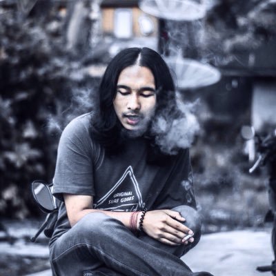 Wahyudha17's profile picture. Ini bio, bukan cerita singkat. apalagi namamu.