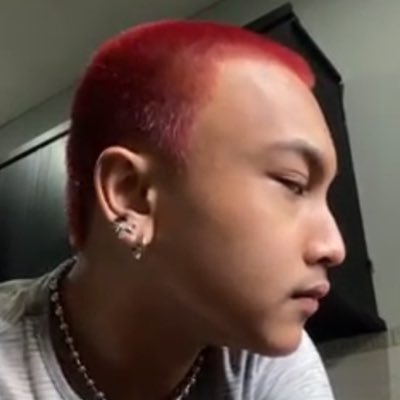 karmaramal's profile picture. Lembah diri