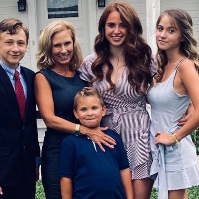 Christa51879300's profile picture. Independent and self aware. Chiropractor and Family Nurse Practitioner. Botox and dermal filler clinic.