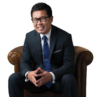 William Lim Realtor® CRS® Certified REO Trained, E-Certified® Multi Million Dollar Producer, Member of the Presidents Circle, Vice President of Prudential Calif