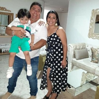 El Derecho es mi Pasión. Las Leyes mi Ocupación. La Justicia mi Anhelo y es la base para vivir en equidad.