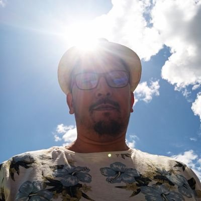 Slm_tw3's profile picture. Twit & shout 😶‍🌫️