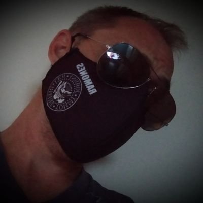 regex77's profile picture. Pueblo, democracia y patria!

@regex77.bsky.social