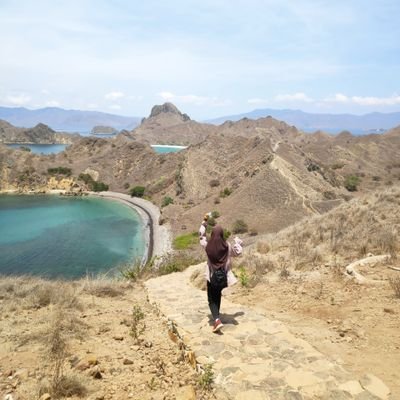 ristyafarah's profile picture. Geography UI | keep learning to be wise