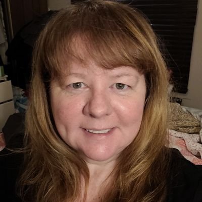 Chrissywissywo1's profile picture. Live with no excuses, travel with no regrets