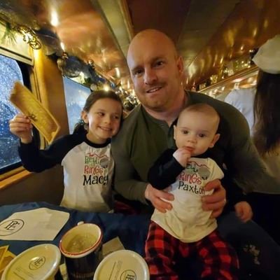 Justin52751485's profile picture. 