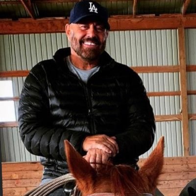 Dad, Husband, Founder nonfiction studios. Past Chairman Calgary Stampede Rodeo. Corporate Communications professional. Studied economics UofC