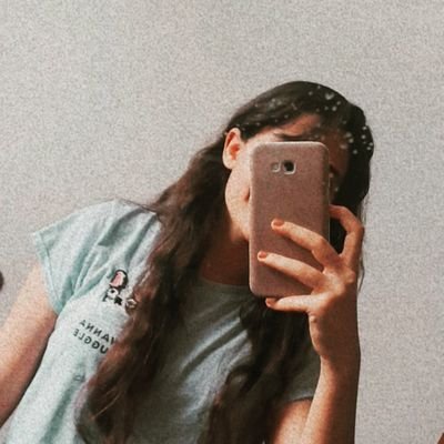 greengrassofme's profile picture. 