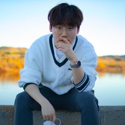 yijasonyi's profile picture. 